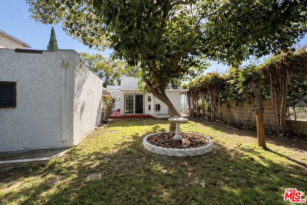 3223 Perlita Ave, Atwater, CA 90039