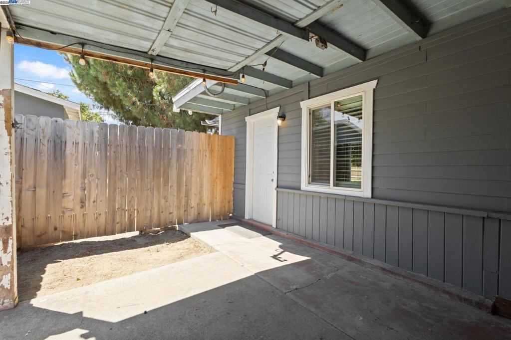 1747 Winton Way, Atwater, CA 95301