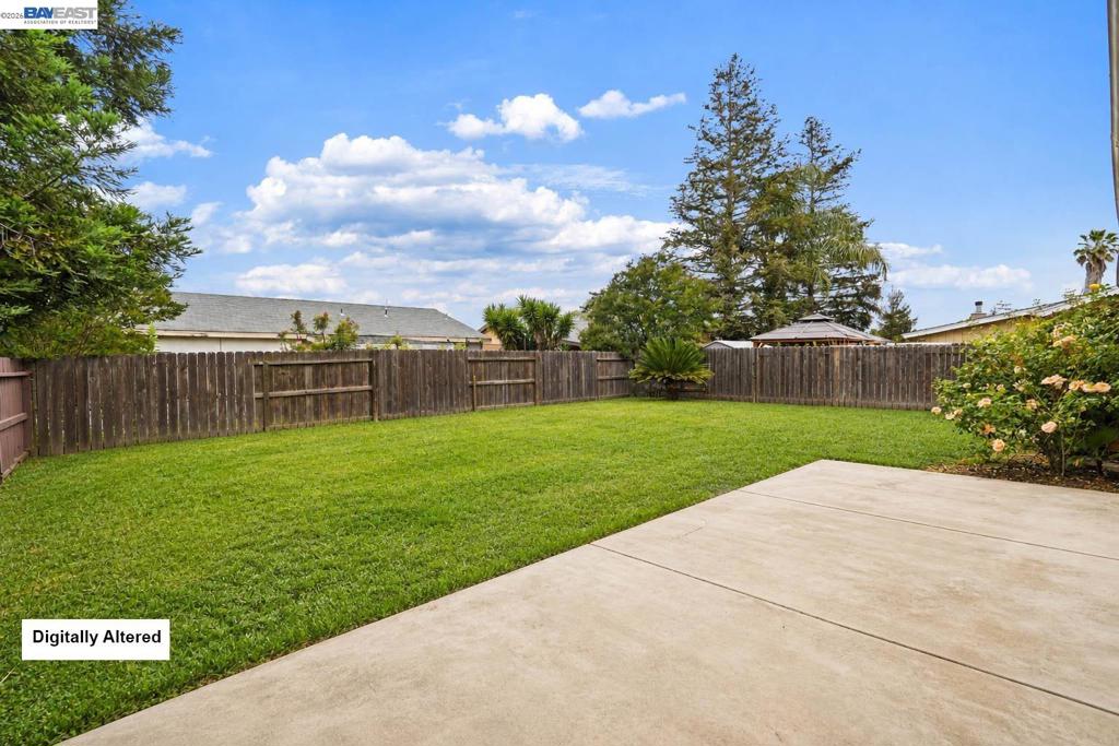 2113 Gleneagle St, Atwater, CA 95301