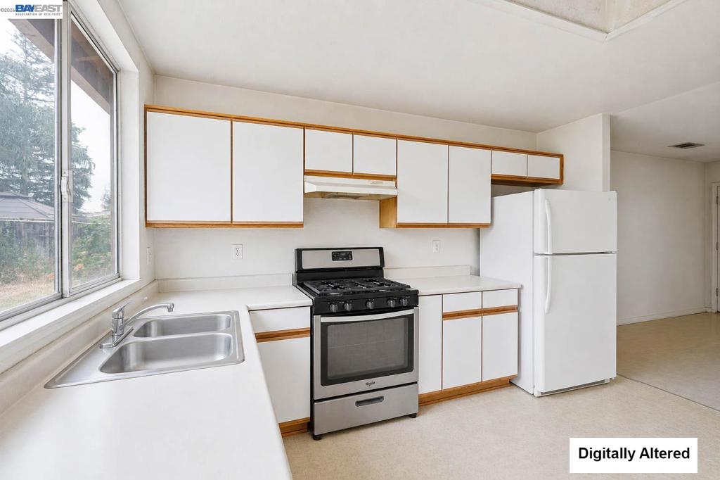 2113 Gleneagle St, Atwater, CA 95301