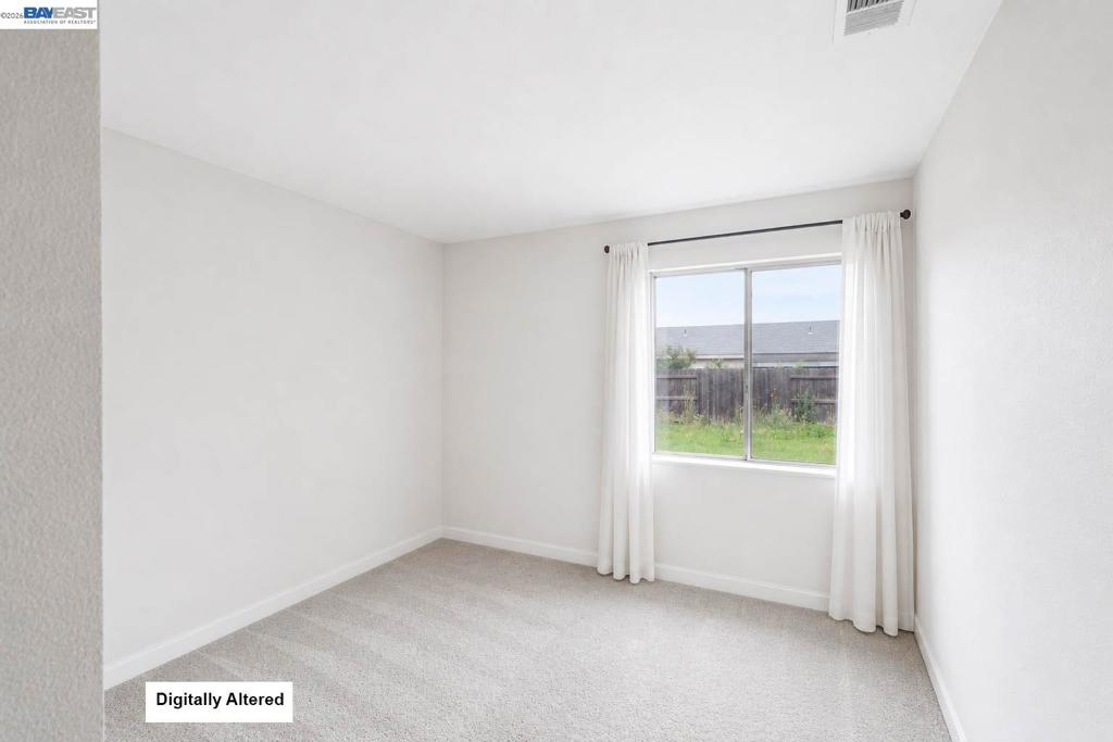2113 Gleneagle St, Atwater, CA 95301