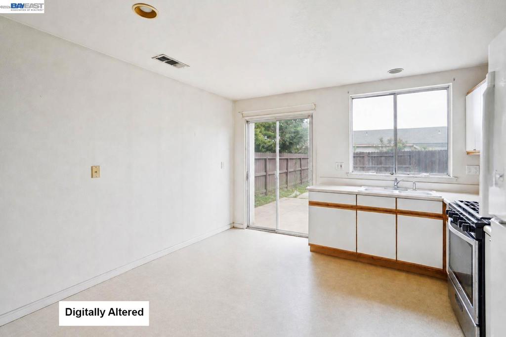 2113 Gleneagle St, Atwater, CA 95301