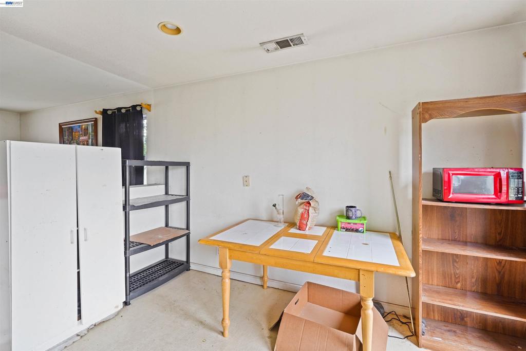 2113 Gleneagle St, Atwater, CA 95301