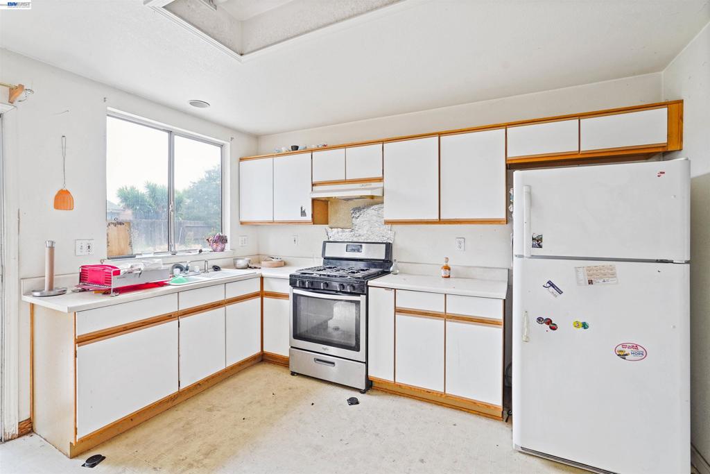 2113 Gleneagle St, Atwater, CA 95301
