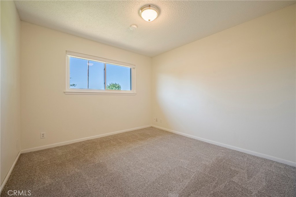2601 Hoover Ct, Merced, CA 95340