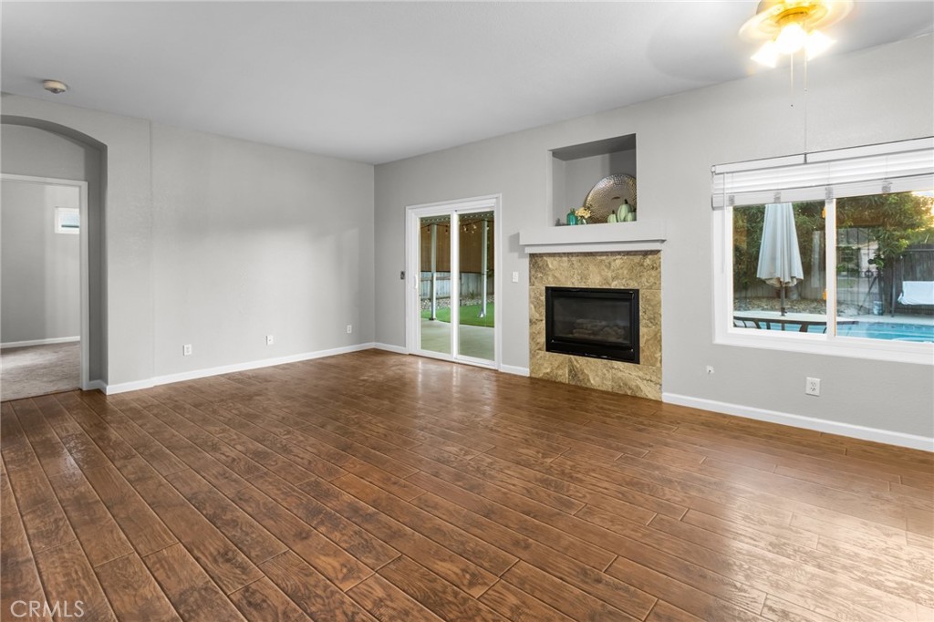 2037 Woodside Ct, Atwater, CA 95301