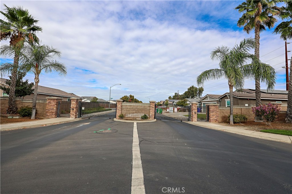 1940 Truckee, Atwater, CA 95301