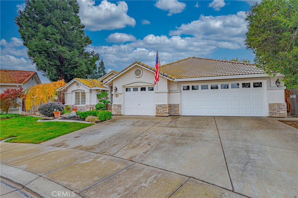 726 Nighthawk, Merced, CA 95340
