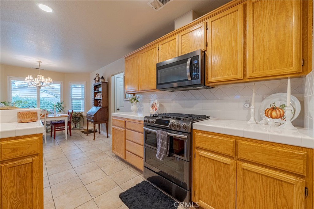 726 Nighthawk, Merced, CA 95340