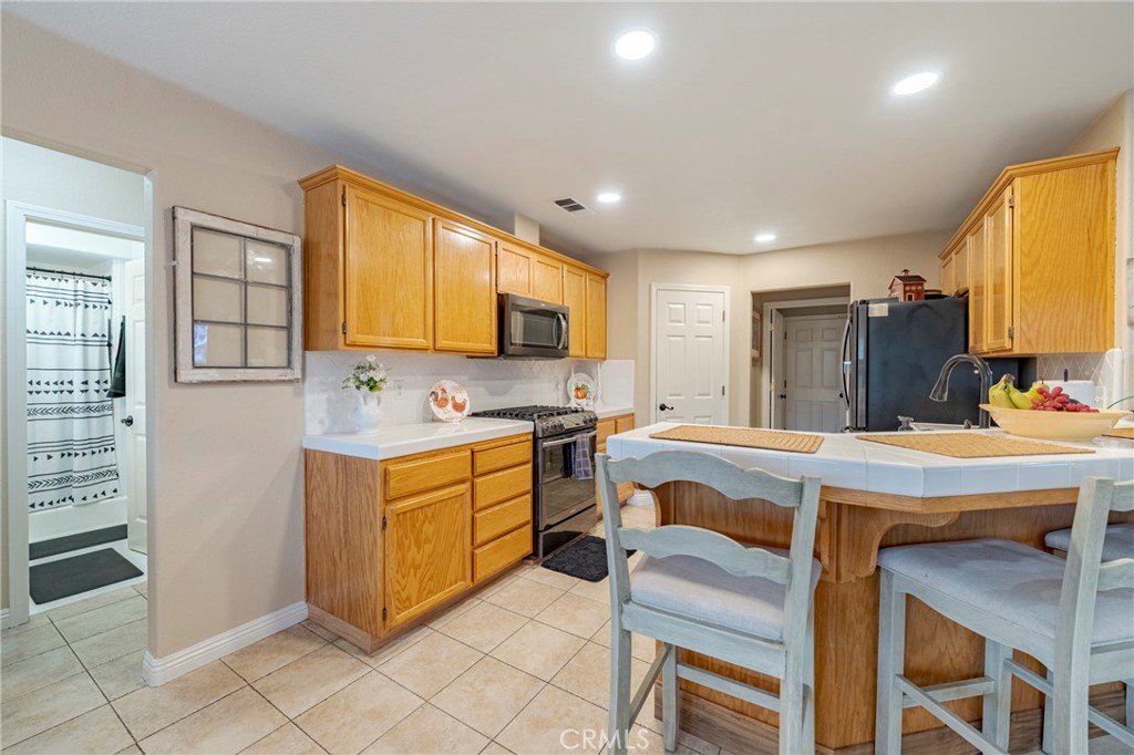 726 Nighthawk, Merced, CA 95340