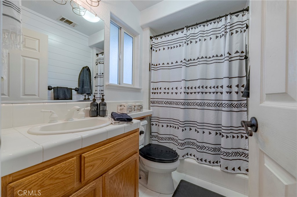 726 Nighthawk, Merced, CA 95340