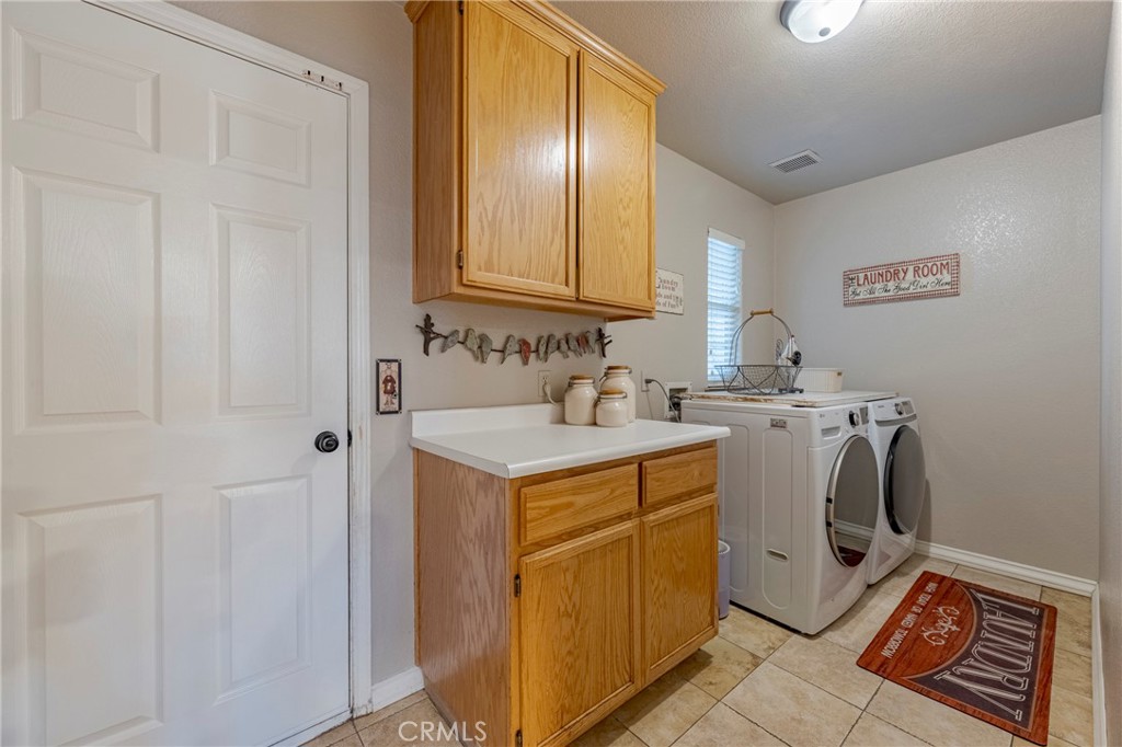 726 Nighthawk, Merced, CA 95340