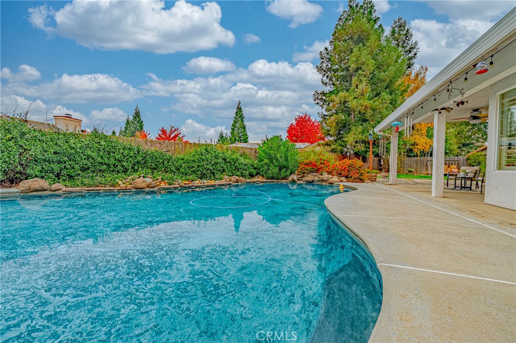 726 Nighthawk, Merced, CA 95340