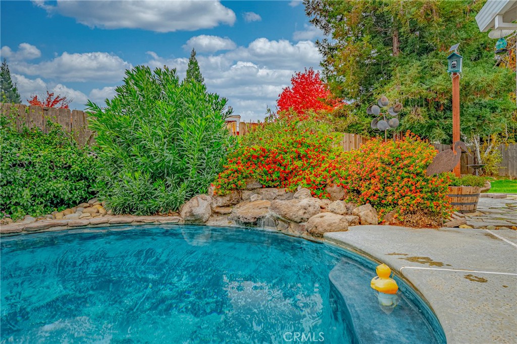 726 Nighthawk, Merced, CA 95340