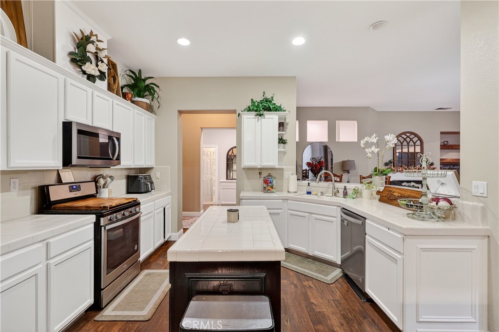 851 Alabaster Ct, Atwater, CA 95301