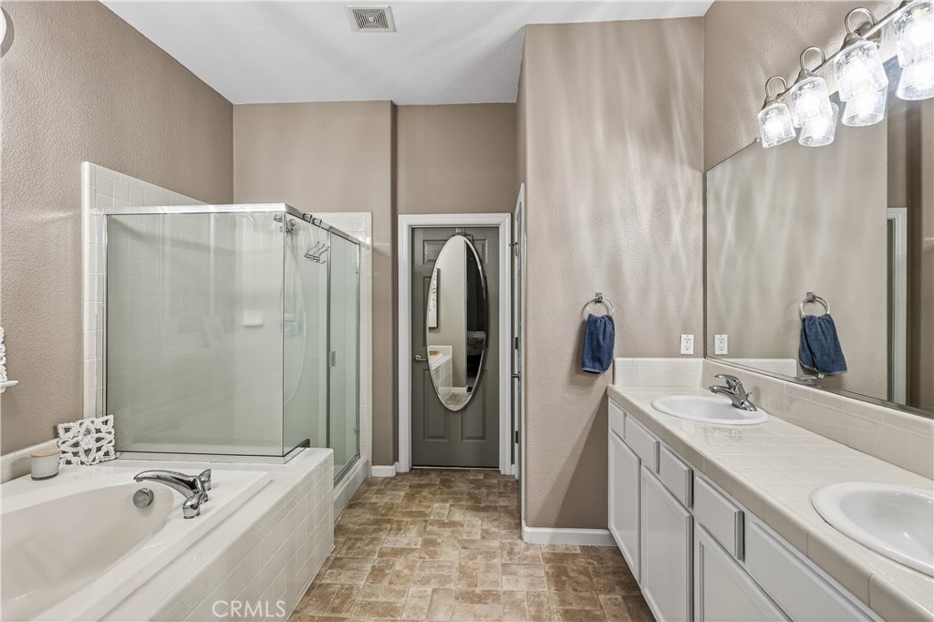 851 Alabaster Ct, Atwater, CA 95301