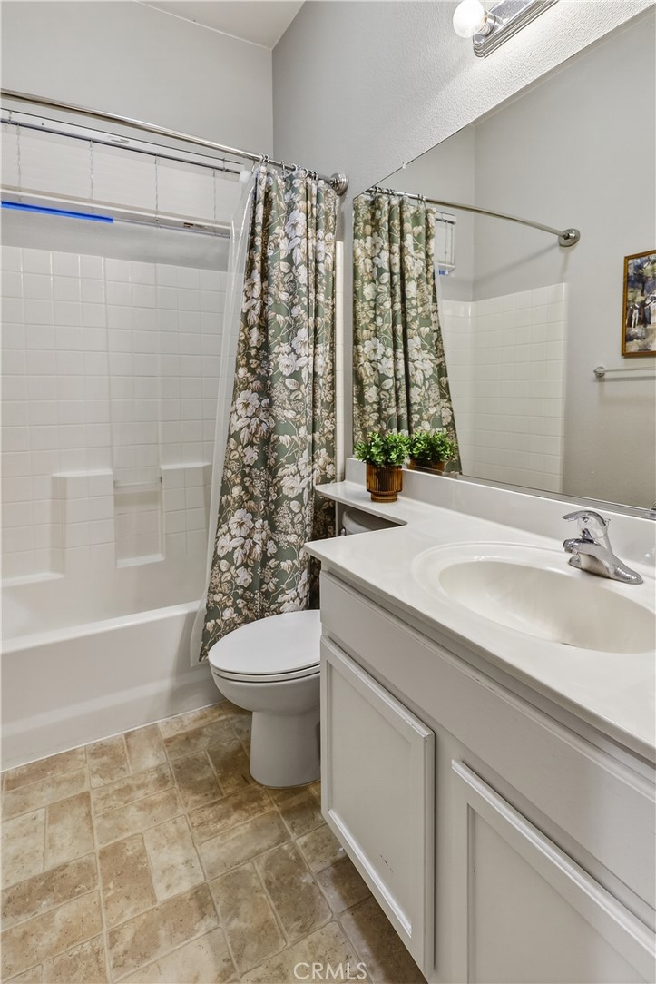 851 Alabaster Ct, Atwater, CA 95301