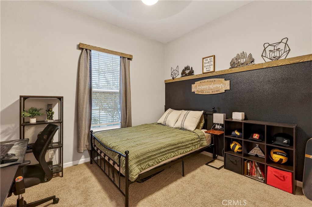 851 Alabaster Ct, Atwater, CA 95301