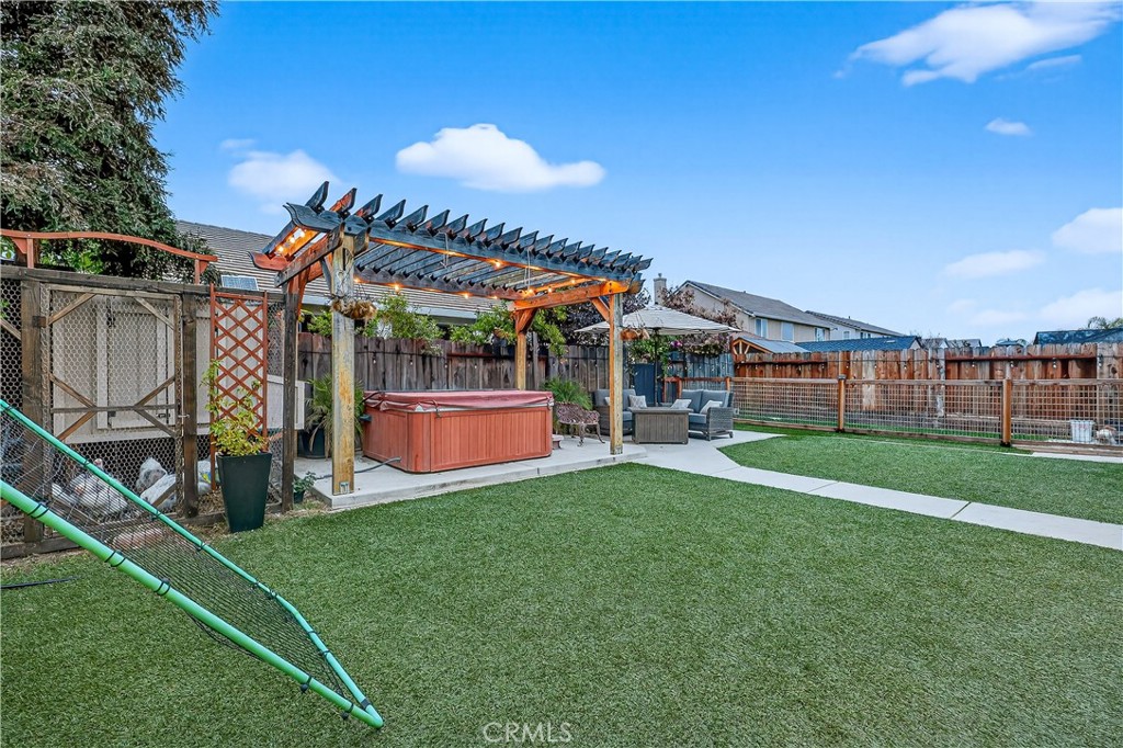 851 Alabaster Ct, Atwater, CA 95301