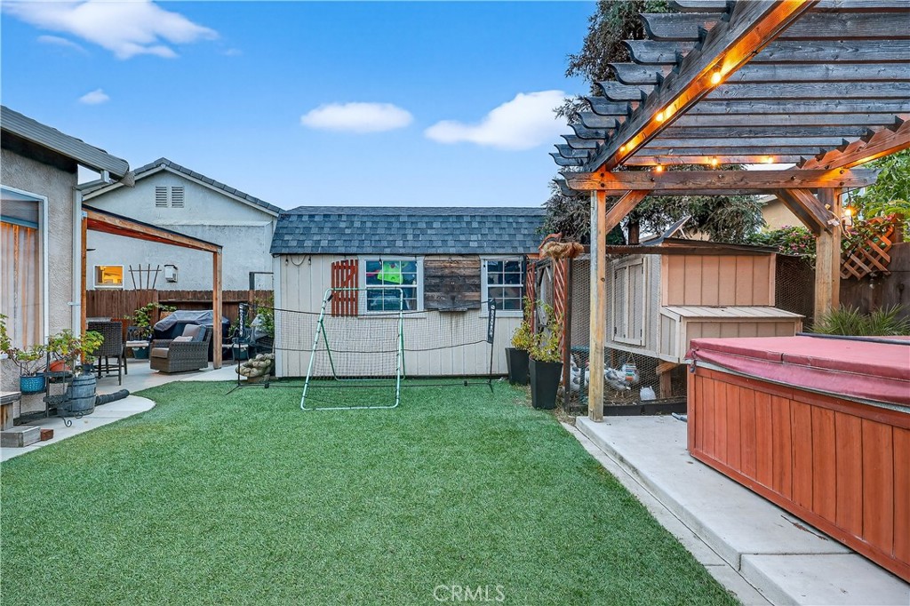 851 Alabaster Ct, Atwater, CA 95301