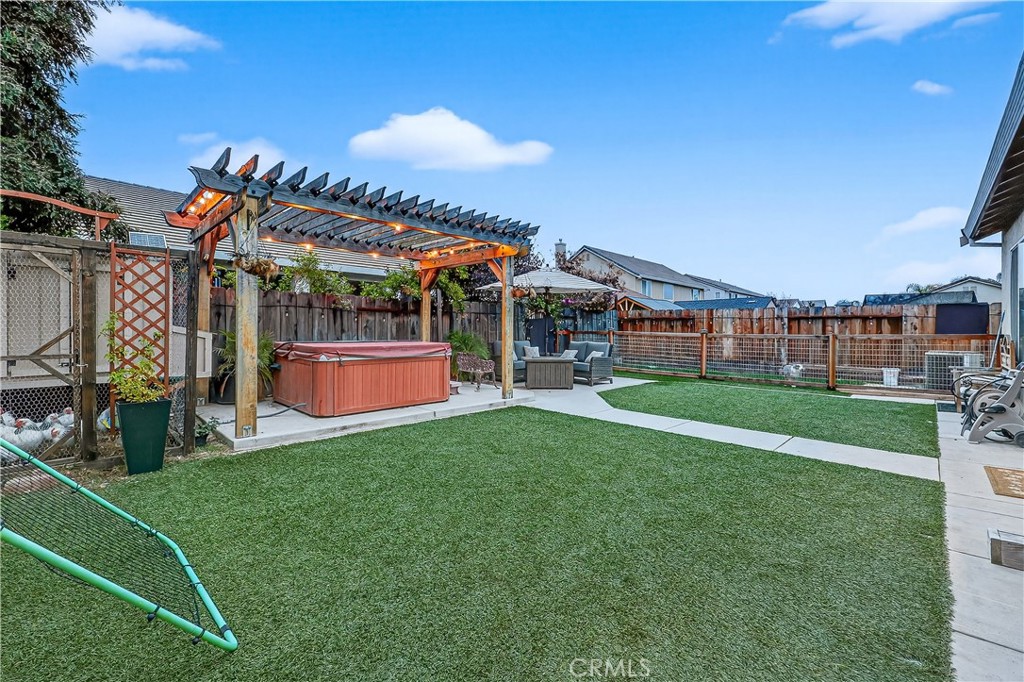 851 Alabaster Ct, Atwater, CA 95301