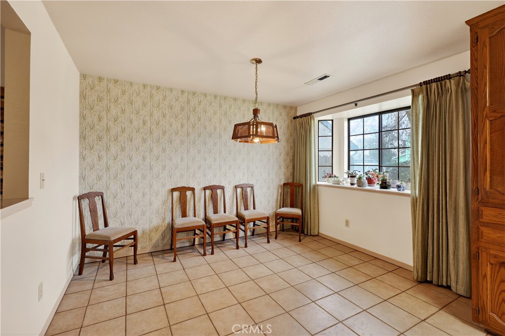 2480 Palora, Atwater, CA 95301