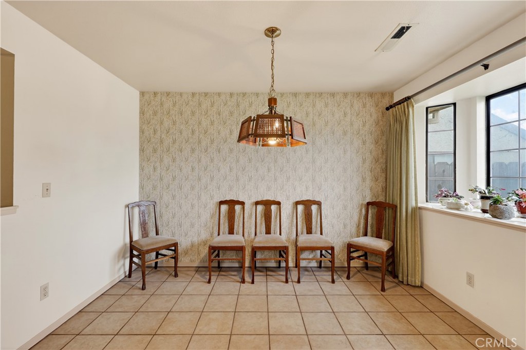 2480 Palora, Atwater, CA 95301