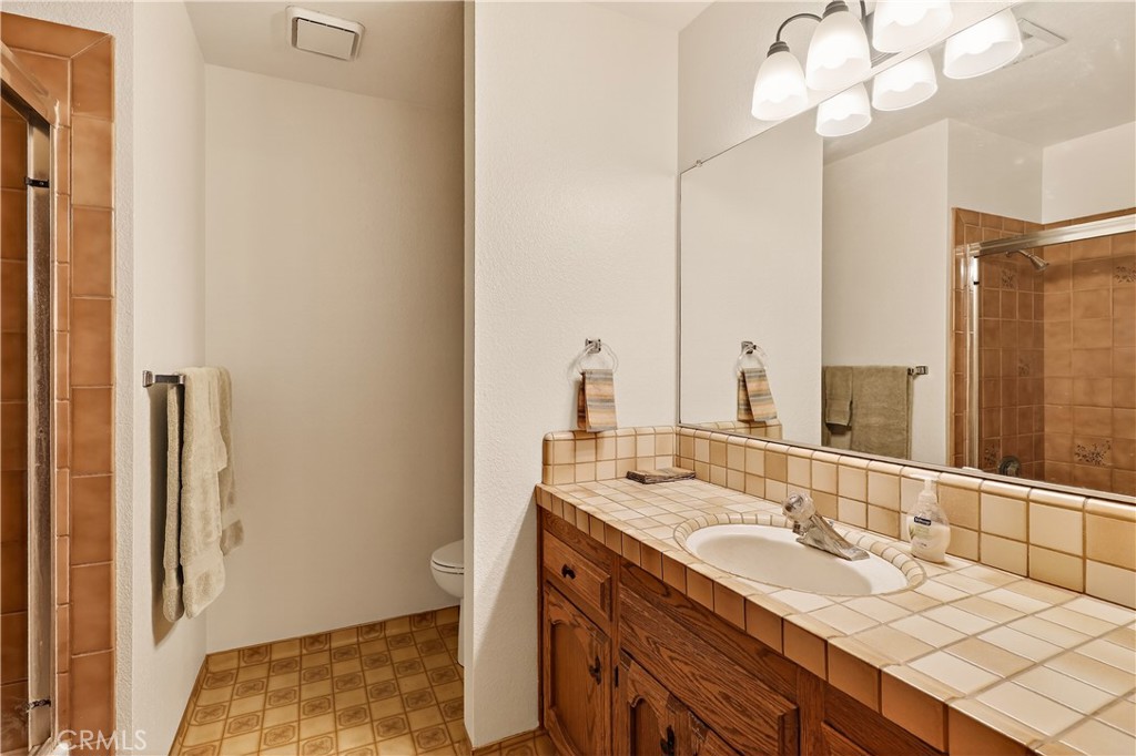 2480 Palora, Atwater, CA 95301