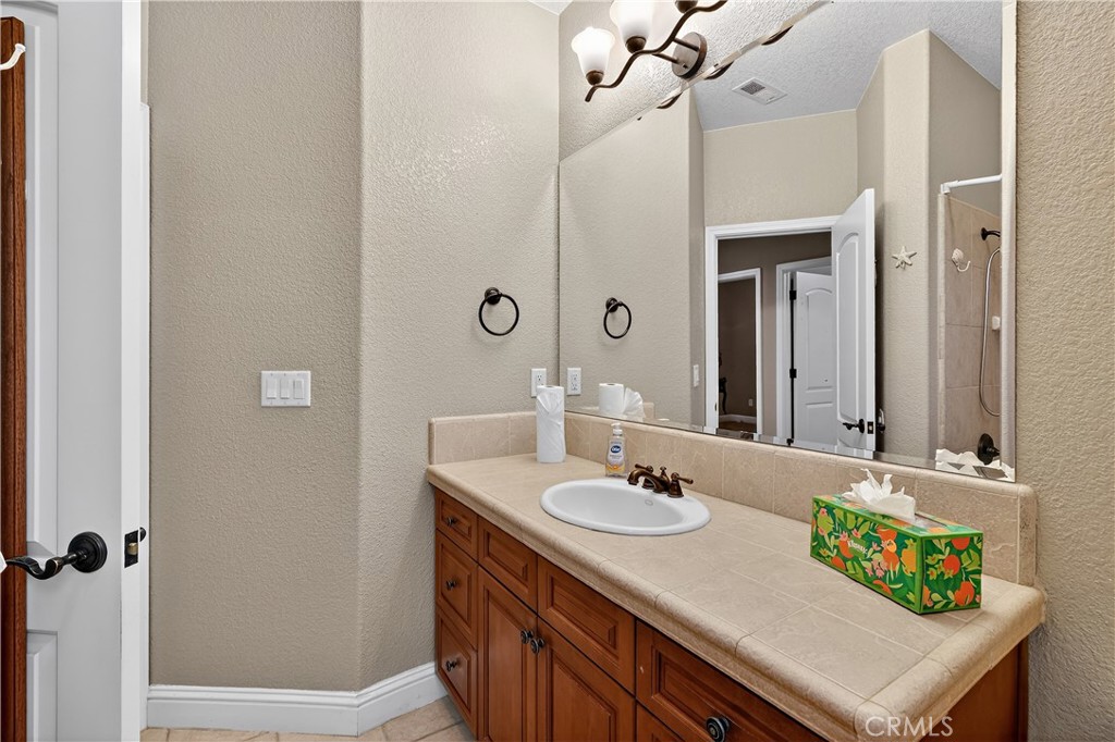 158 Spinnaker, Atwater, CA 95301