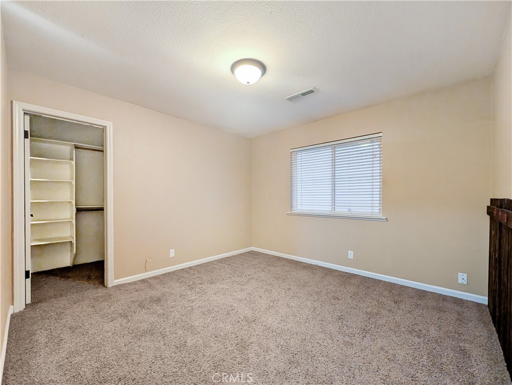 2590 N Gurr Rd, Atwater, CA 95301