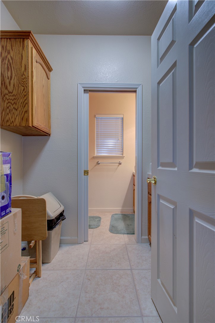 5261 Lucille Ln, Atwater, CA 95301