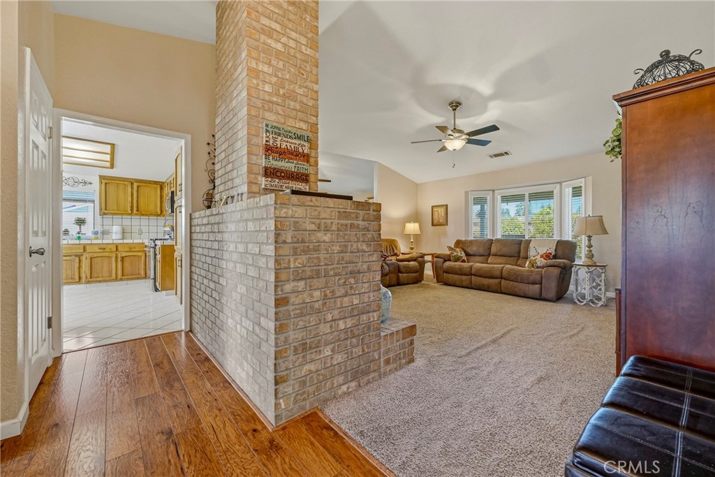 197 Madrona Dr, Atwater, CA 95301