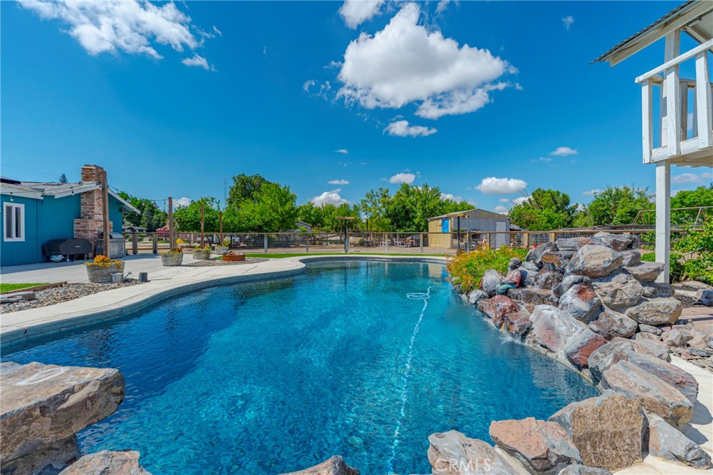 5444 Fleming Rd, Atwater, CA 95301