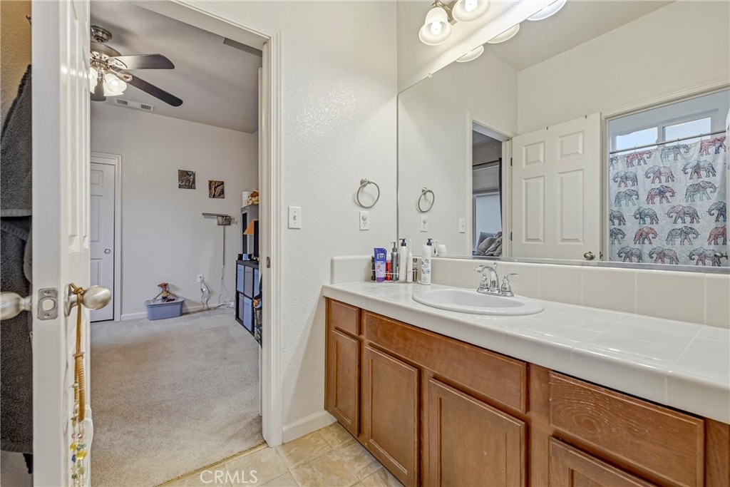 4324 Strathmore Pl, Merced, CA 95348