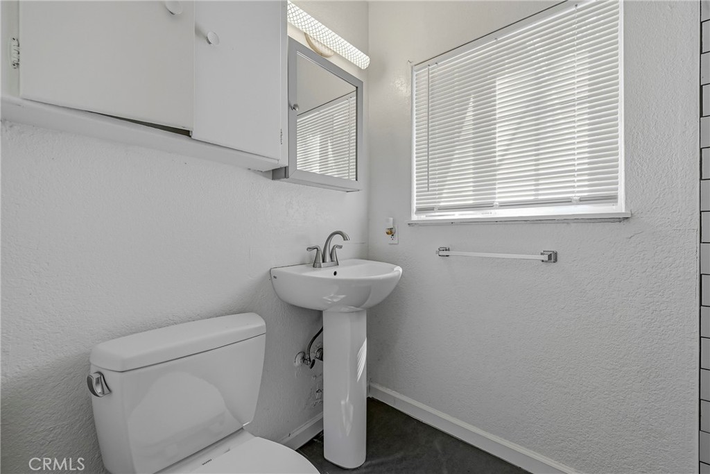 236 & 238 W 22nd, Merced, CA 95340