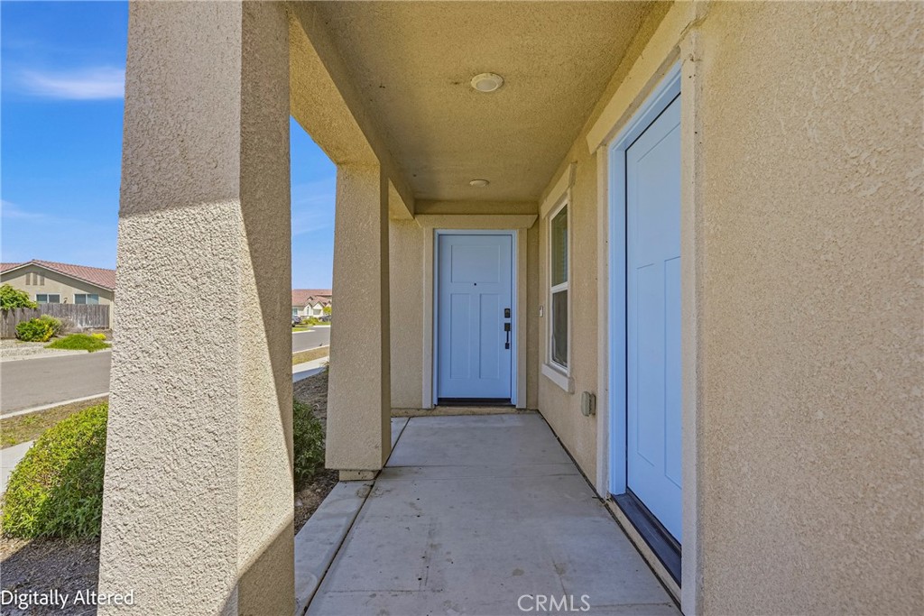 697 Heitz Ct, Merced, CA 95348