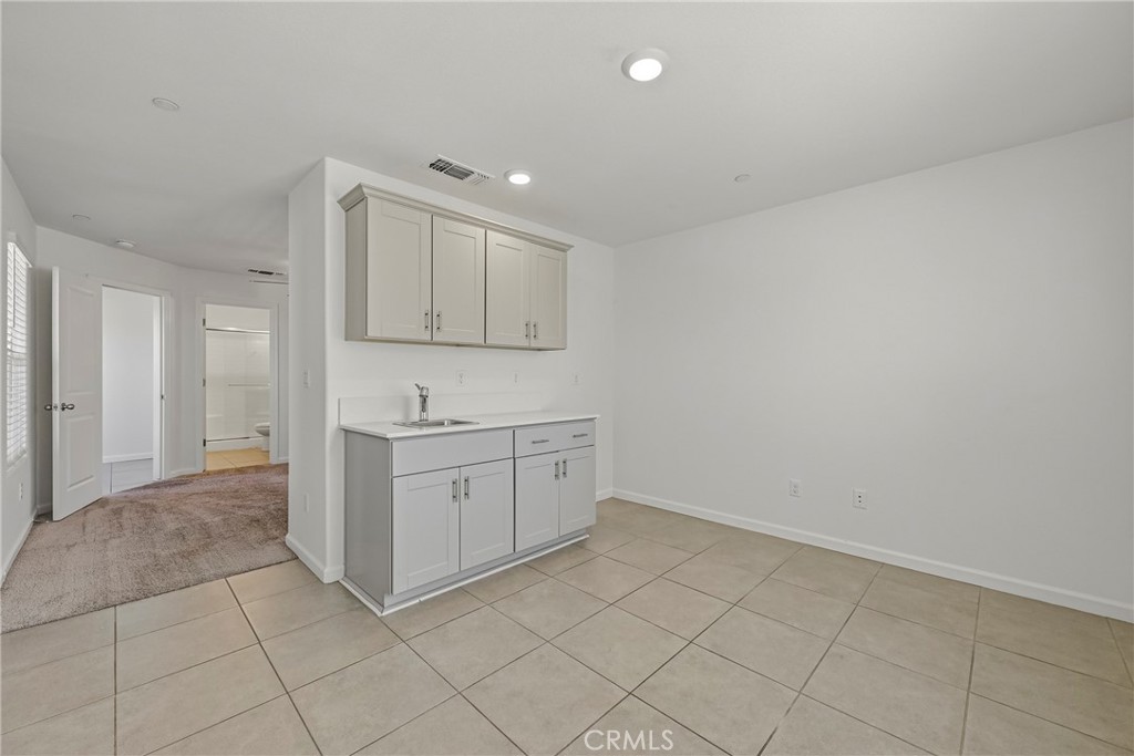 697 Heitz Ct, Merced, CA 95348