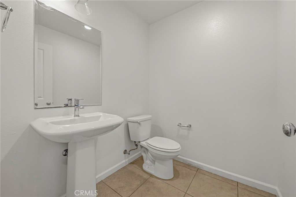 697 Heitz Ct, Merced, CA 95348