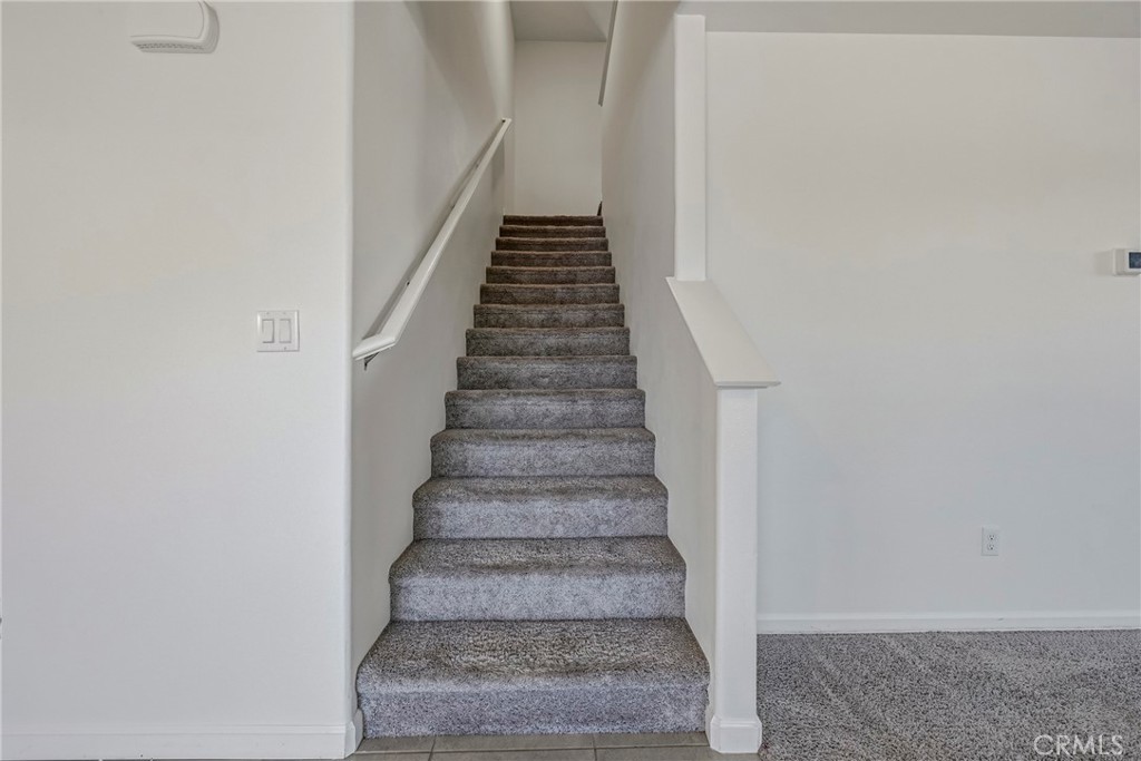 697 Heitz Ct, Merced, CA 95348