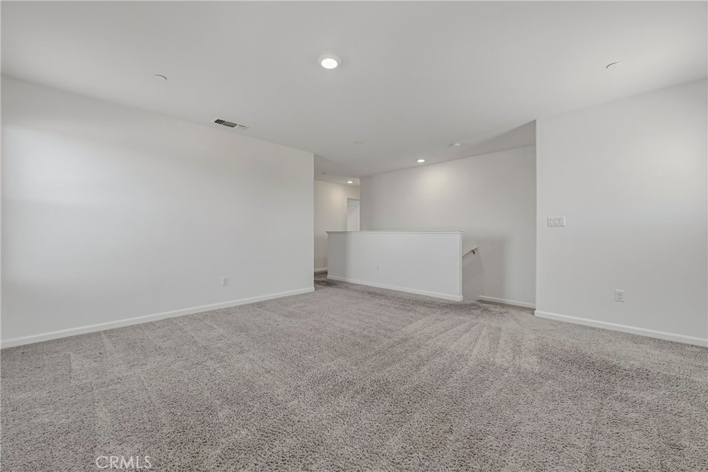 697 Heitz Ct, Merced, CA 95348