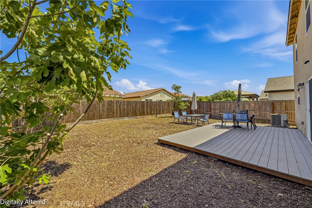 697 Heitz Ct, Merced, CA 95348