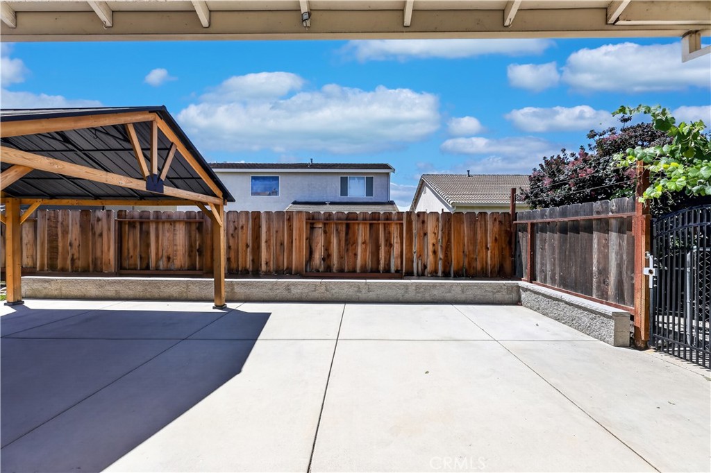 860 Sandstone Way, Atwater, CA 95301