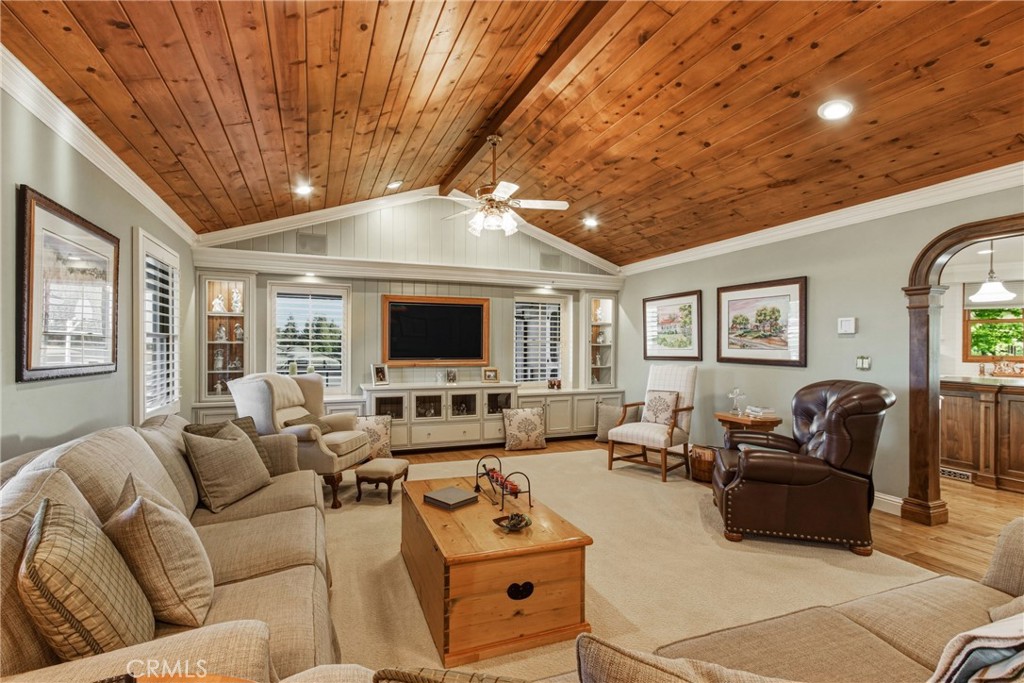 2591 Giannini Rd, Atwater, CA 95301