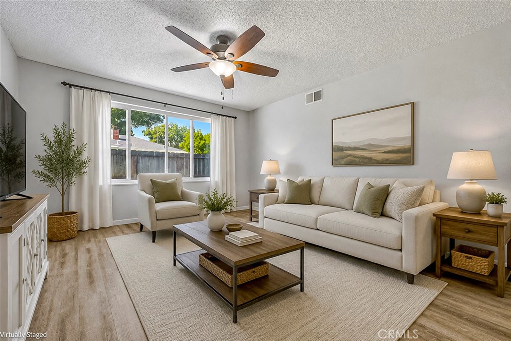 210 Tammy Dr, Atwater, CA 95301