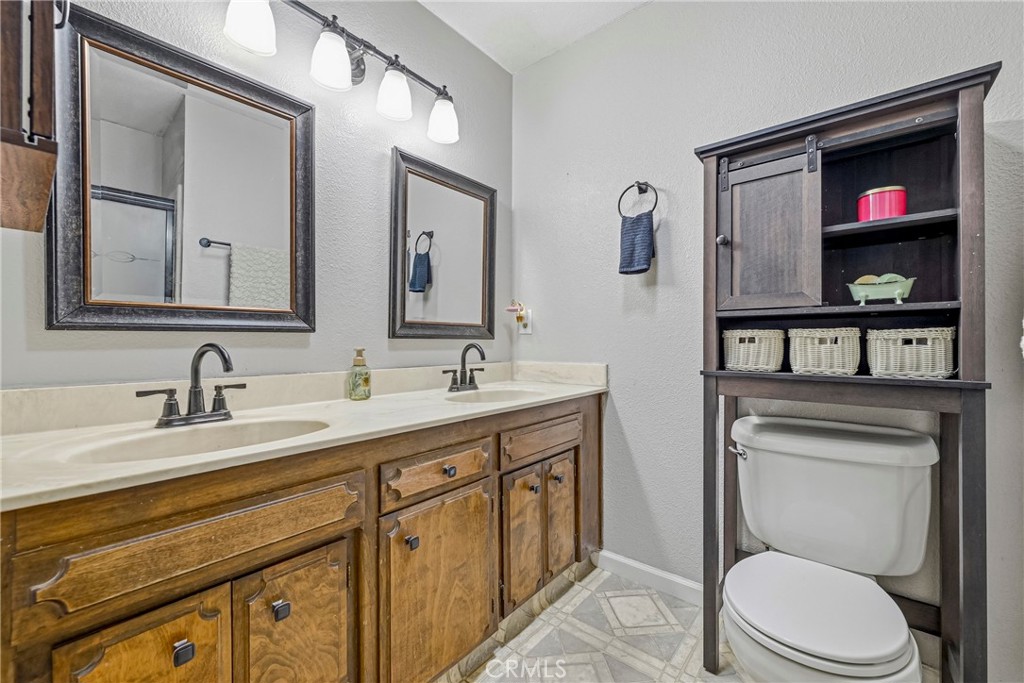210 Tammy Dr, Atwater, CA 95301