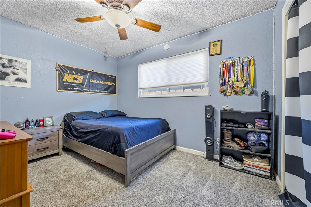 210 Tammy Dr, Atwater, CA 95301