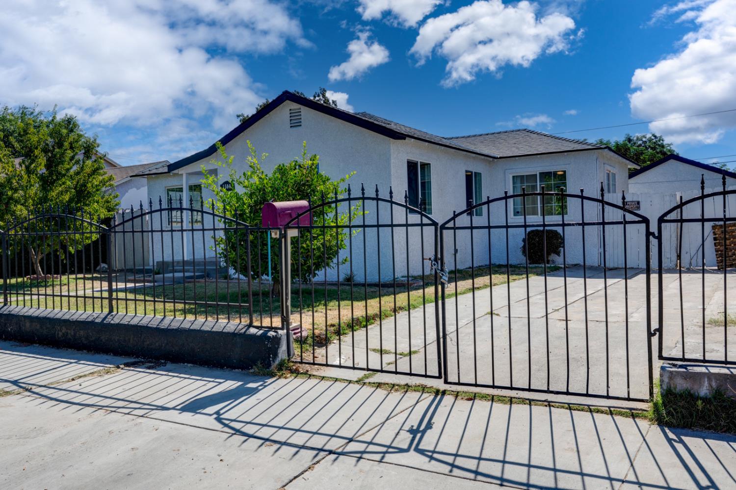 1500 Marguerite St, Atwater, CA 95301