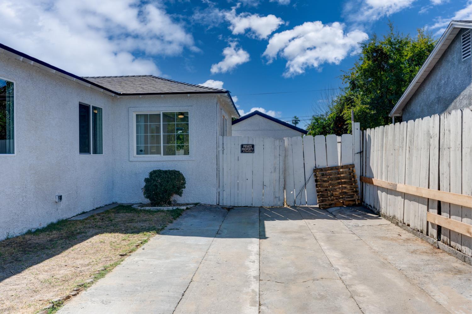 1500 Marguerite St, Atwater, CA 95301