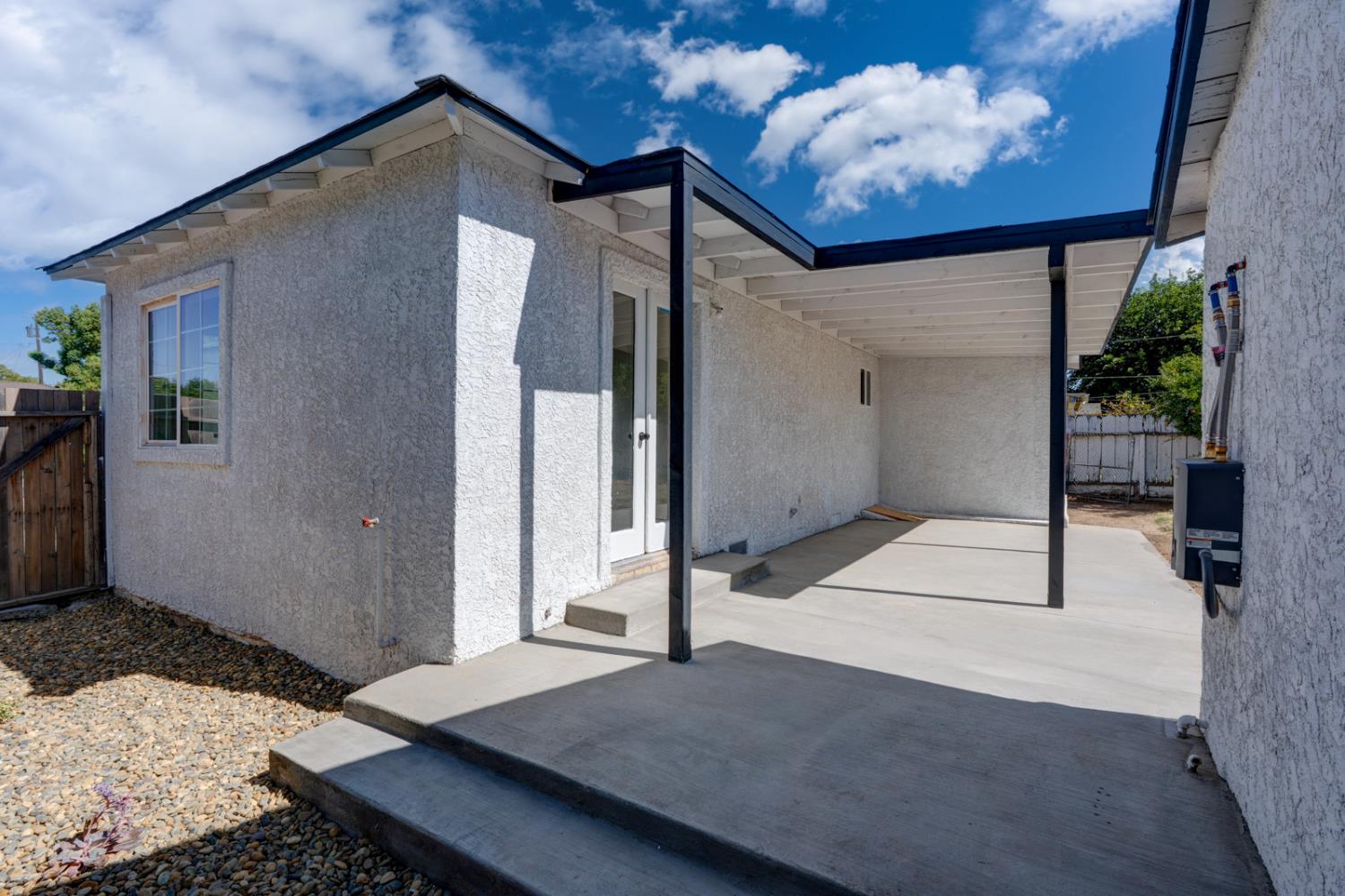 1500 Marguerite St, Atwater, CA 95301