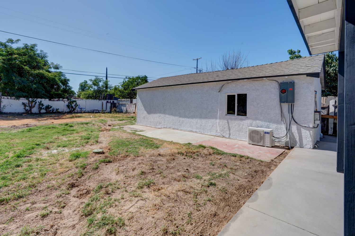 1500 Marguerite St, Atwater, CA 95301